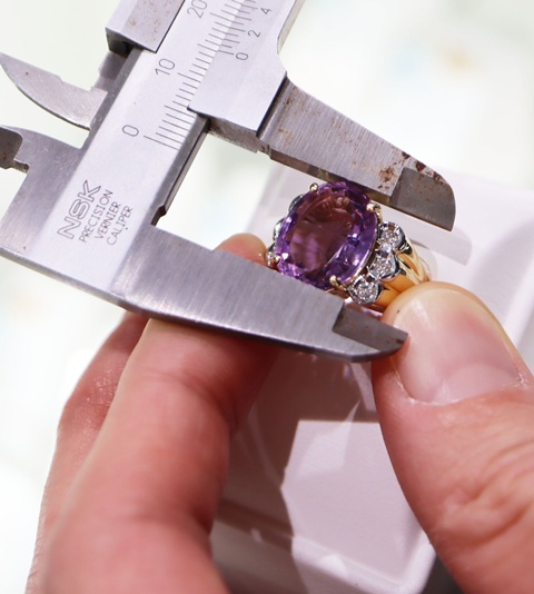 「接客」も「専門職」も、どちらも本気でできる環境