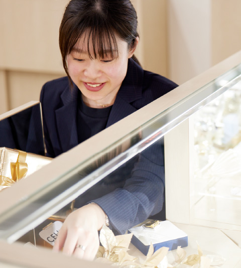 売るだけじゃない、魅せる仕事。