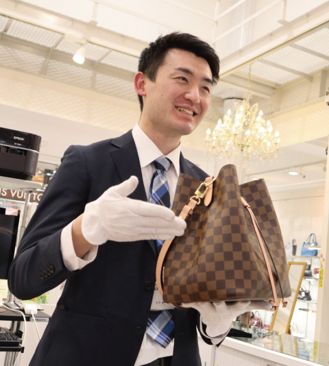 鑑定士・販売員が「楽しい」と思う瞬間はどんな時ですか？